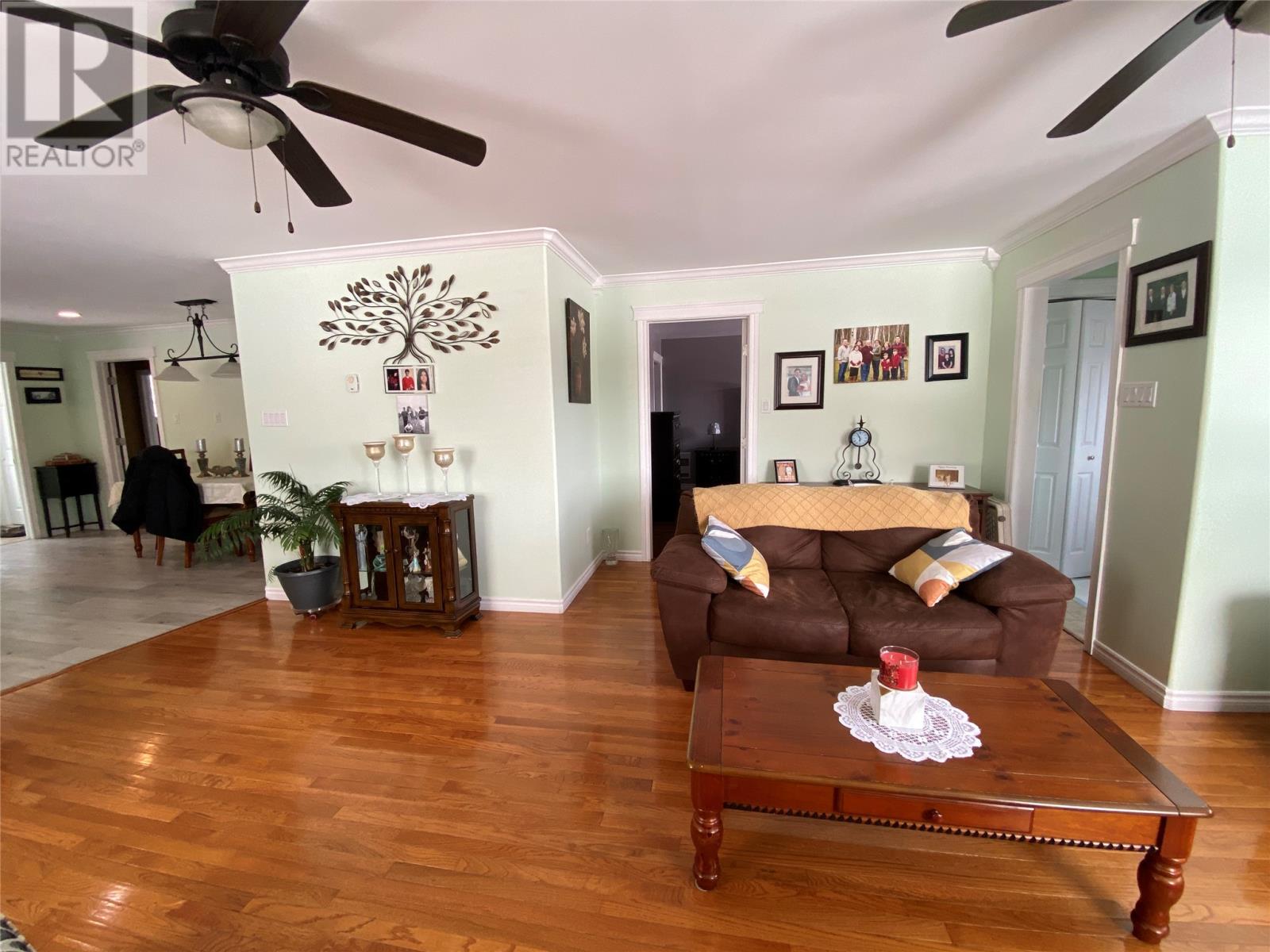 5 Snow's Pond Road - 22