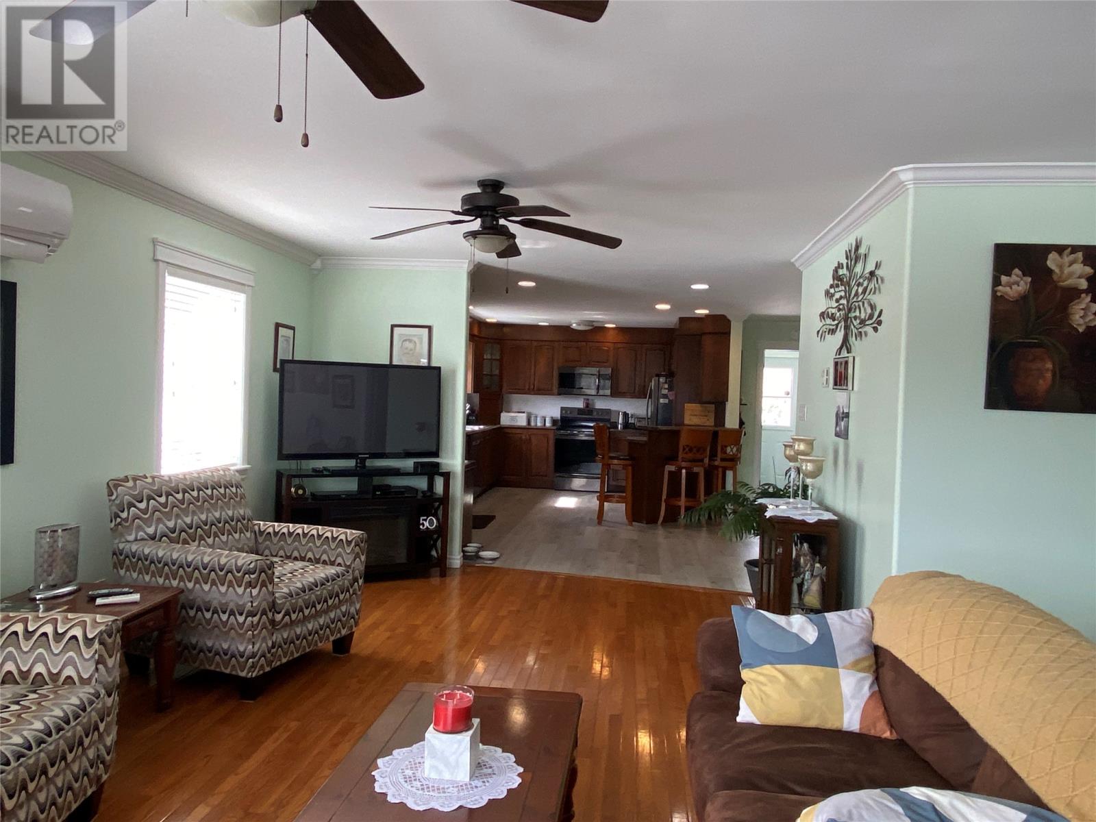 5 Snow's Pond Road - 24