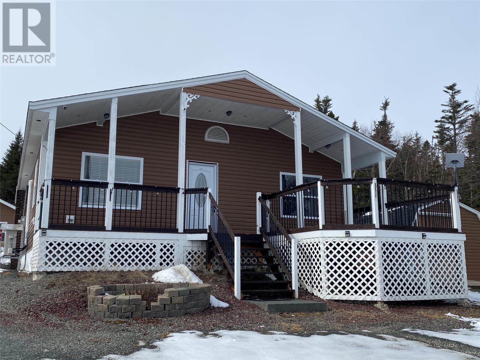 5 Snow's Pond Road - 37