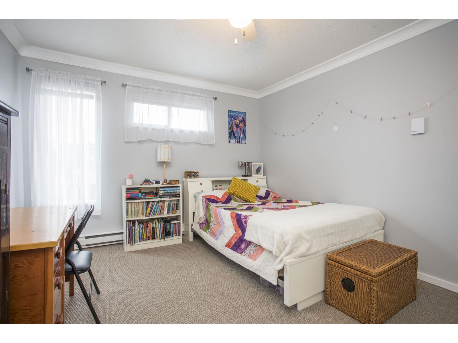 6016 BROOKS CRESCENT, Surrey