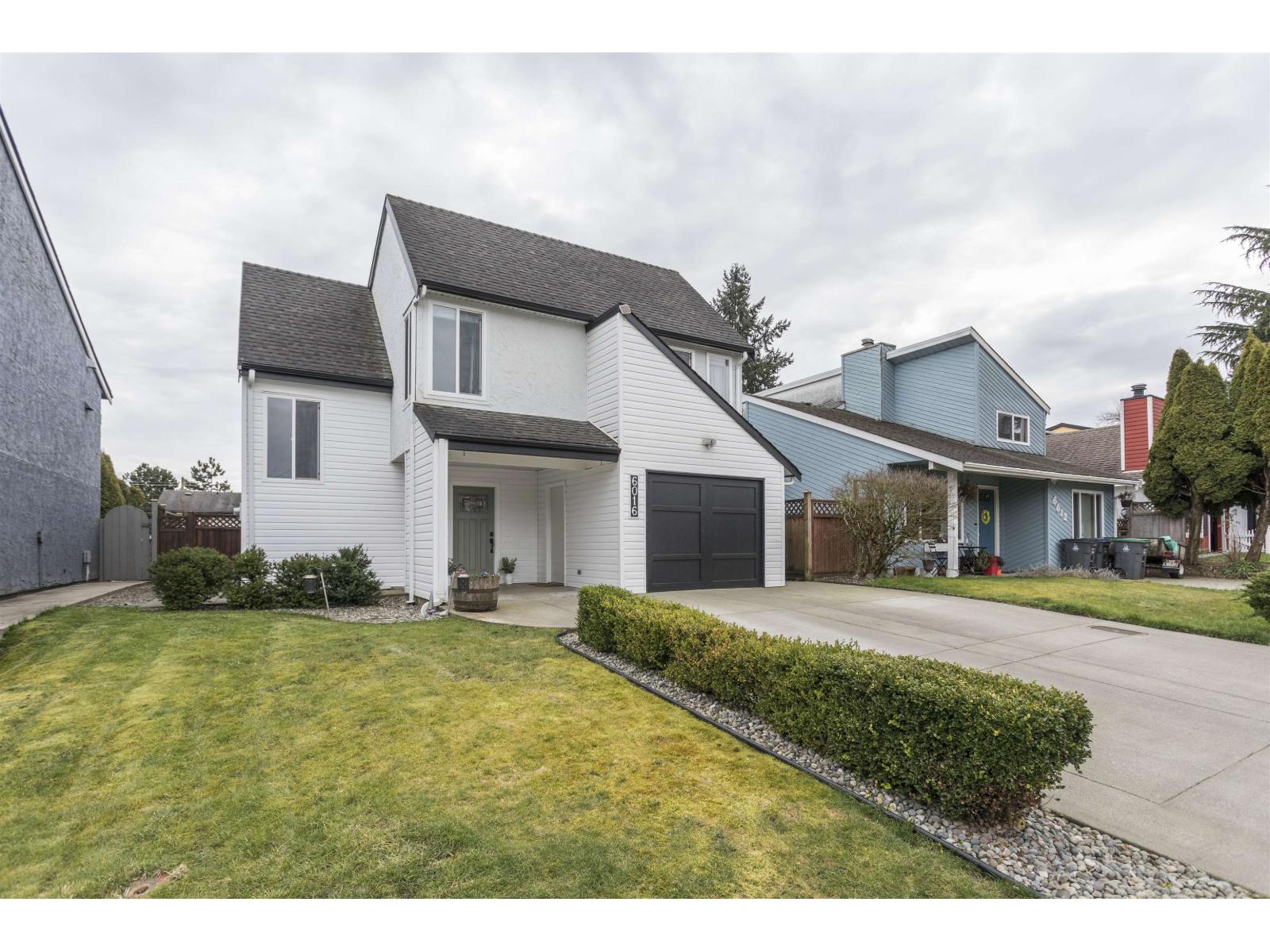 6016 BROOKS CRESCENT, Surrey