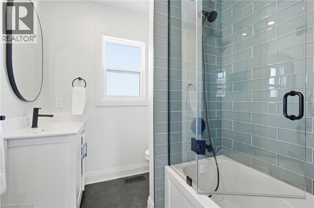 286 EAST 18TH Street - 24