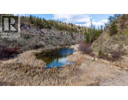 101 Hwy 3a Highway, Kaleden, BC V0H1K0 Photo 14