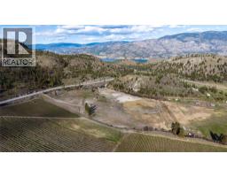 101 Hwy 3a Highway, Kaleden, BC V0H1K0 Photo 11