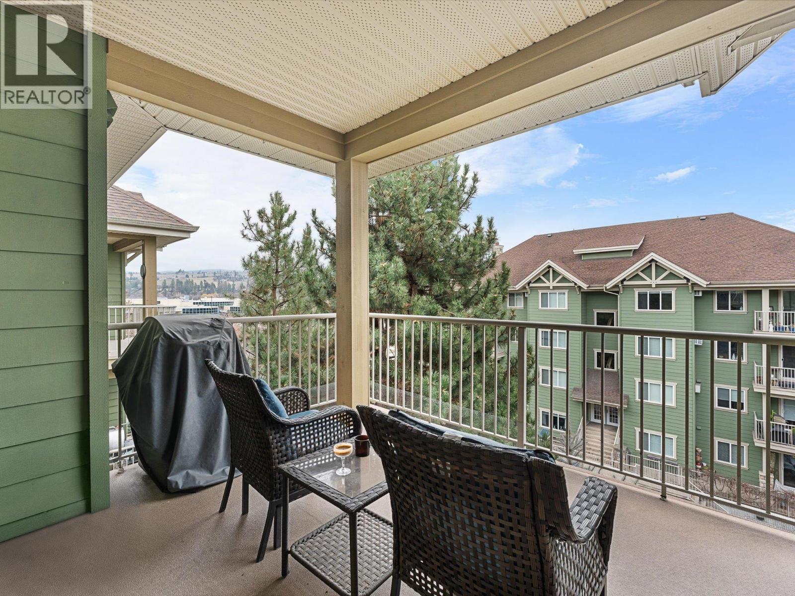 404 688 Lequime Road, Kelowna