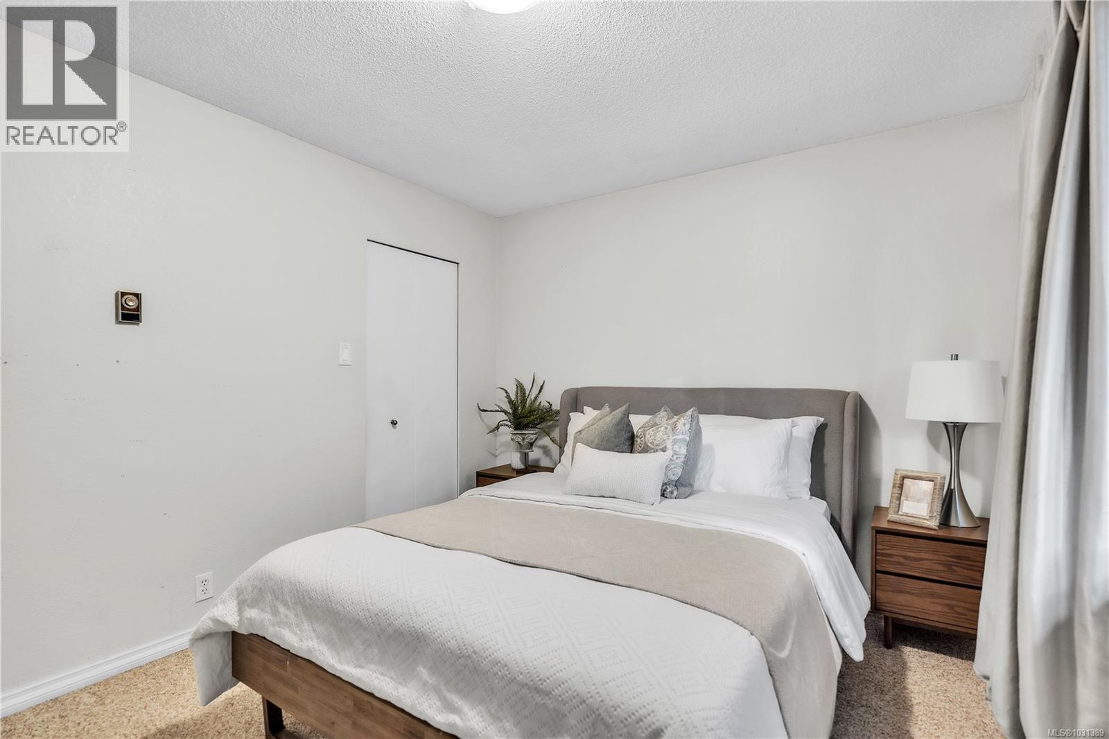#204 1597 Midgard Ave - 10