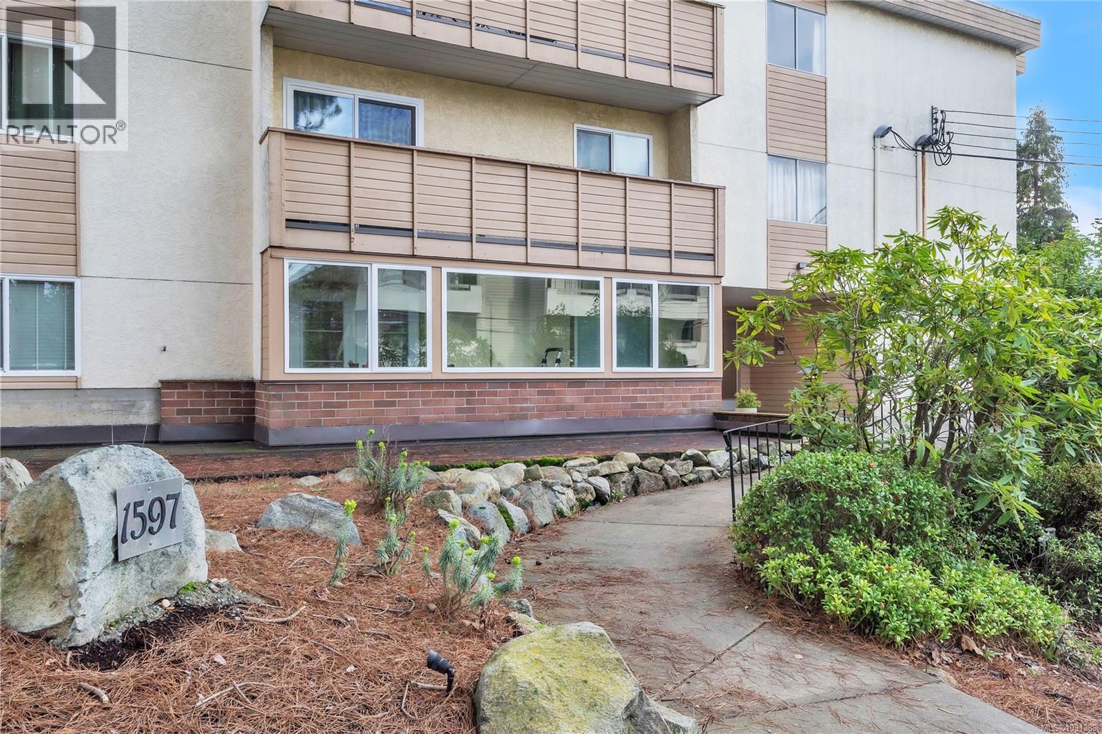 #204 1597 MIDGARD AVE - 19