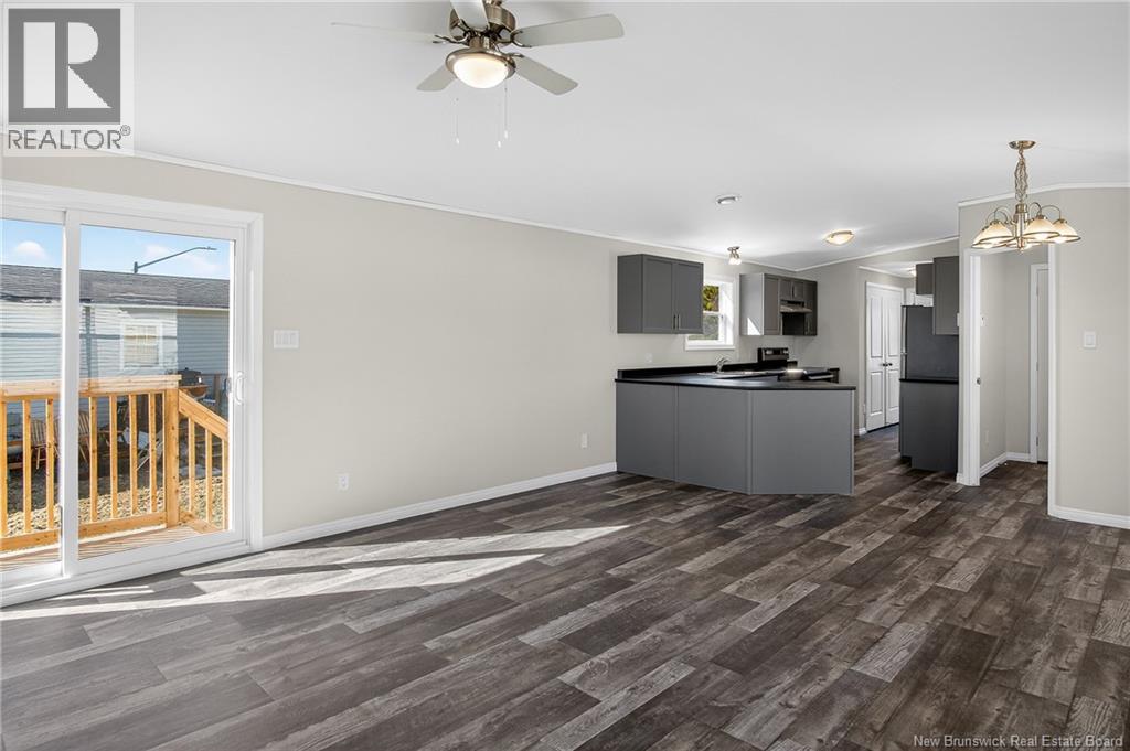11 ORCHARD CRESCENT - 21