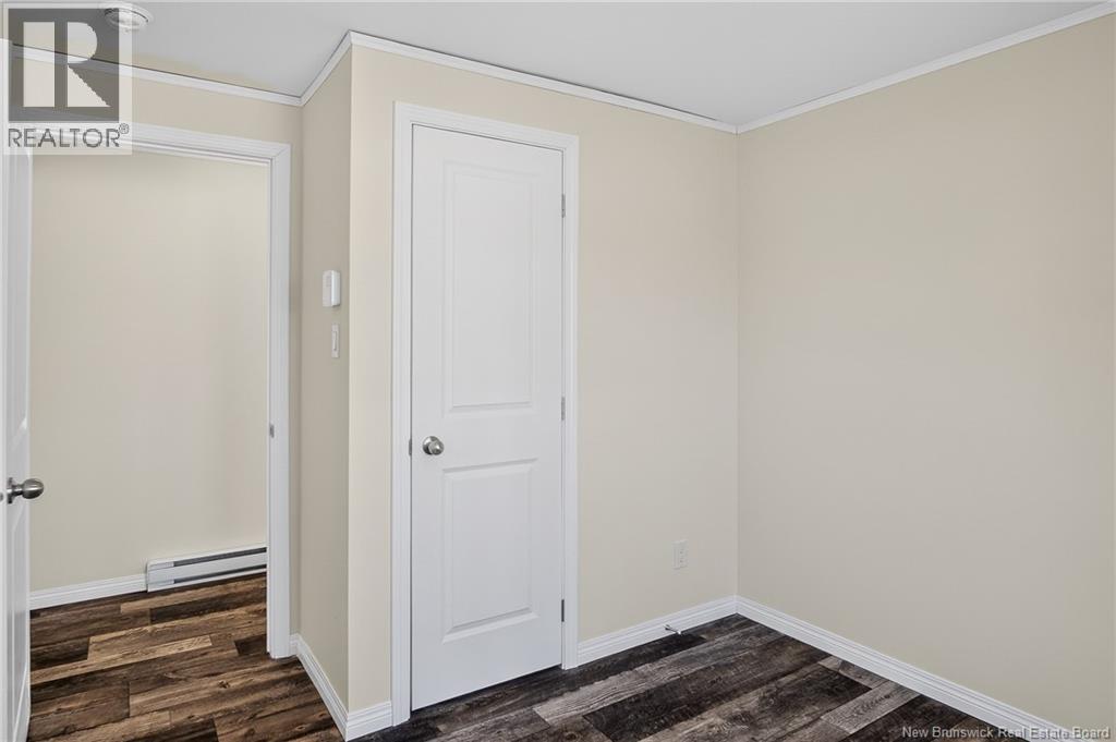 11 ORCHARD CRESCENT - 26