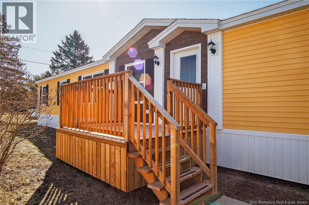 11 ORCHARD CRESCENT - 6
