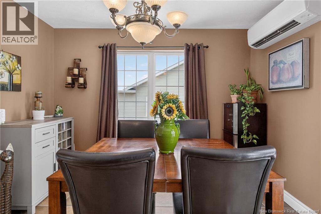 16 Marc-Andre Court - Thumbnail 18