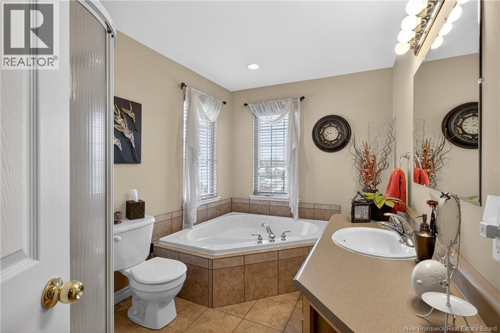 16 Marc-Andre Court - Thumbnail 31