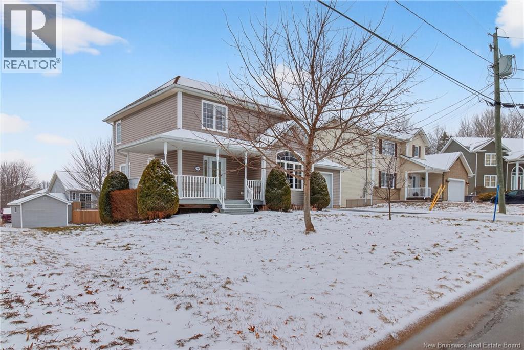 16 Marc-Andre Court - Thumbnail 5