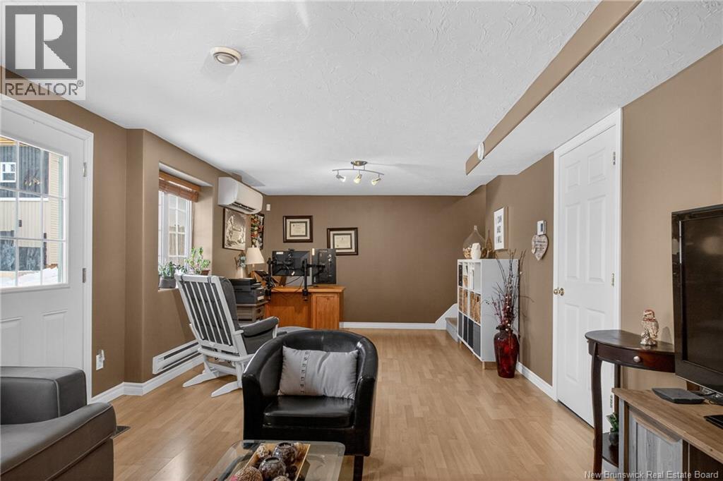 16 Marc-Andre Court - Thumbnail 35