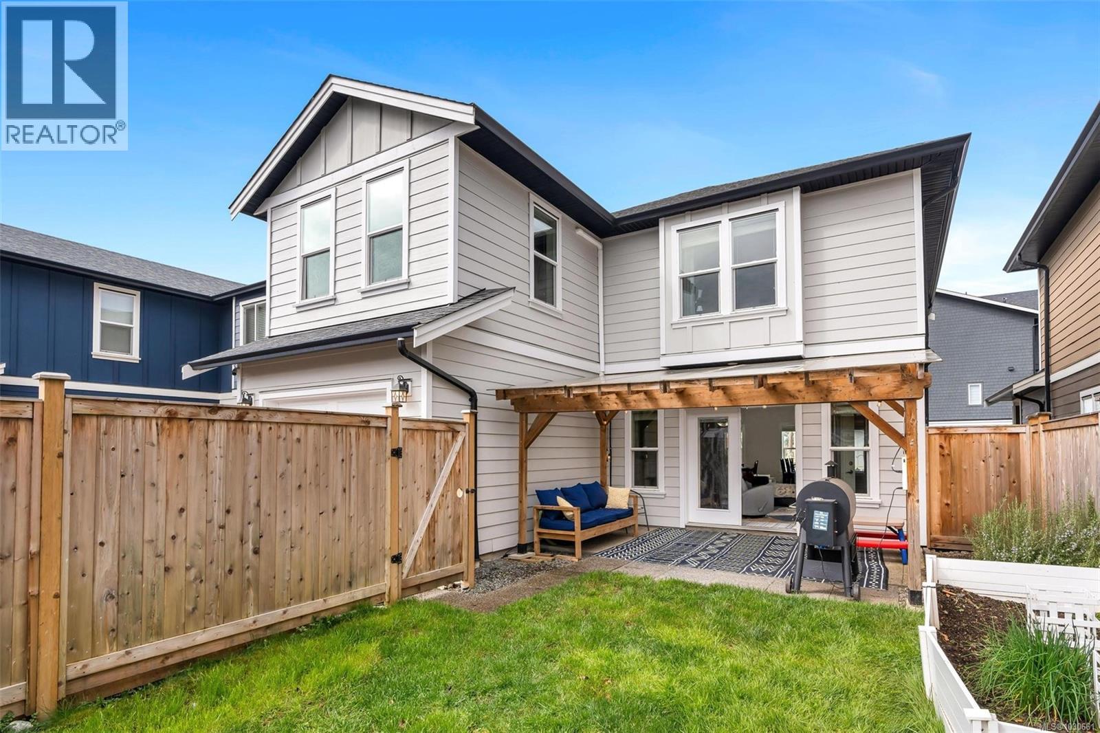 3281 Piper Rd, Langford