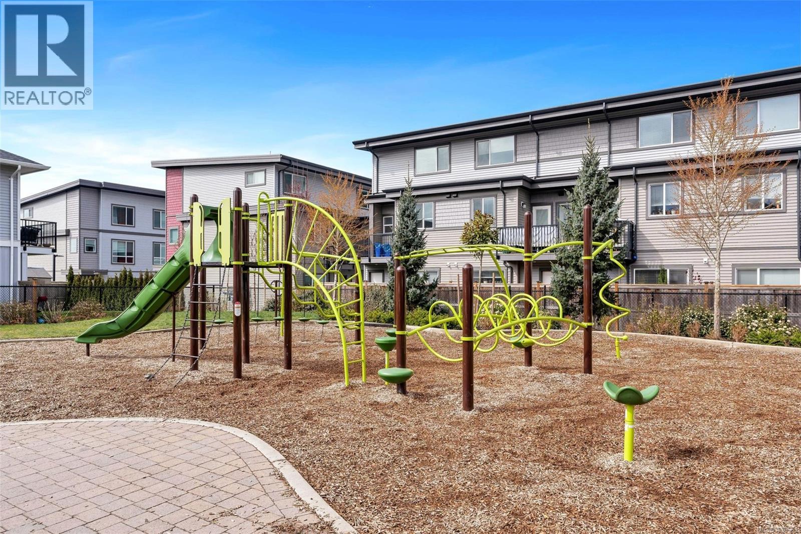 3281 Piper Rd, Langford