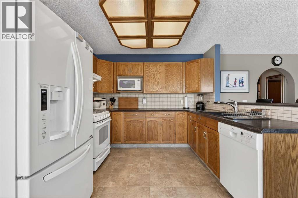 Single Family House for Sale in  Del Rio Place NE Monterey Park Calgary 