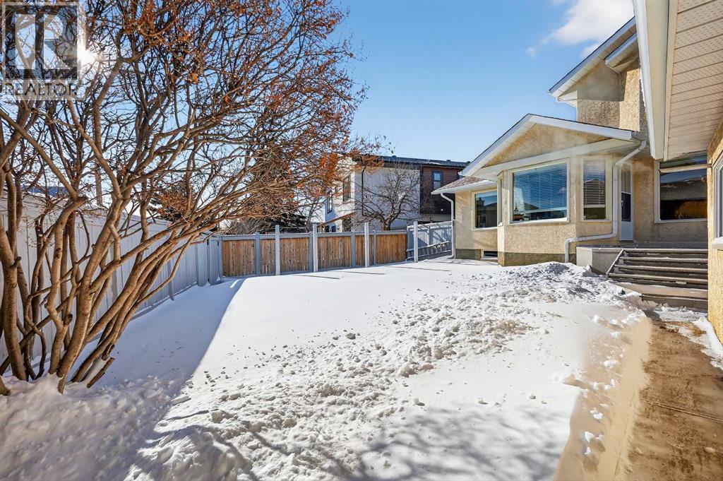 Single Family House for Sale in  Del Rio Place NE Monterey Park Calgary 