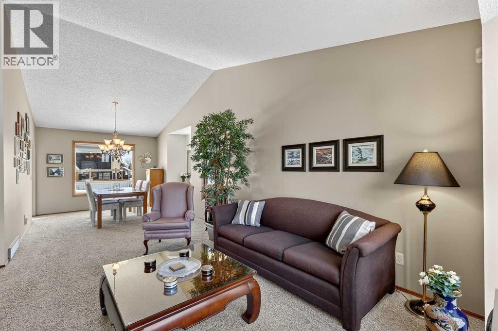 Single Family House for Sale in  Del Rio Place NE Monterey Park Calgary 