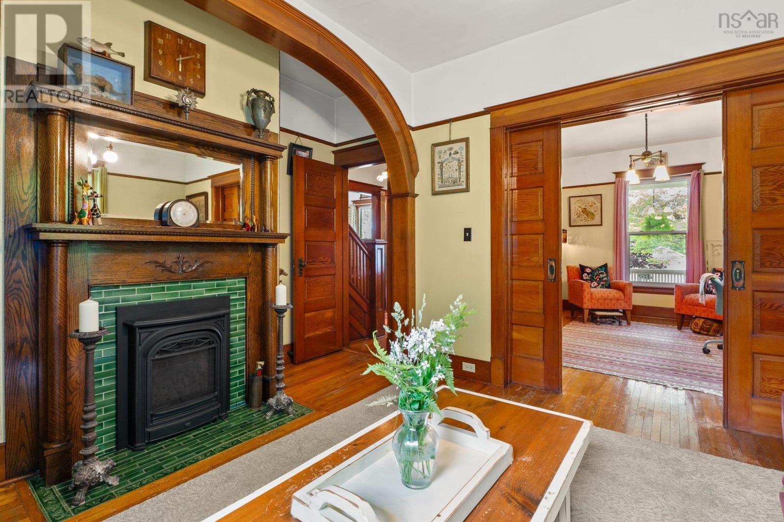 Property 14 of 51 of 118 Patterson Street