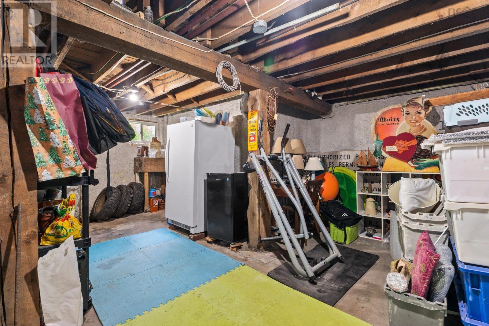 Property 36 of 51 of 118 Patterson Street