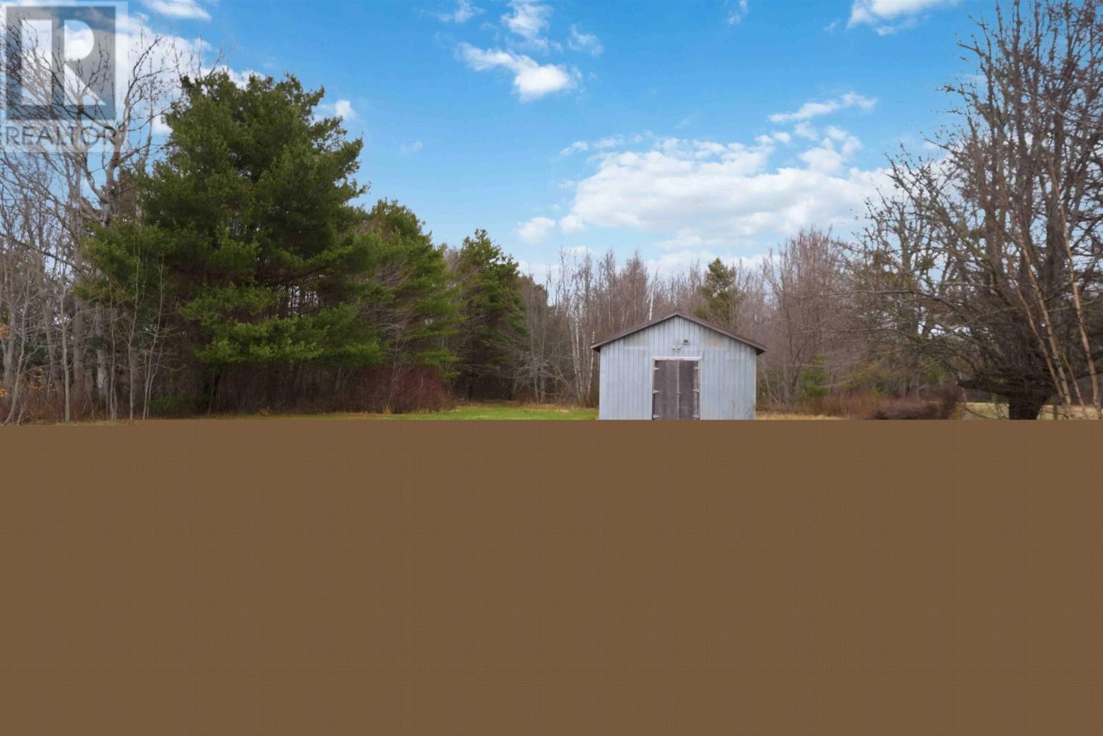 Property 28 of 30 of 882 Tremont Mountain Road