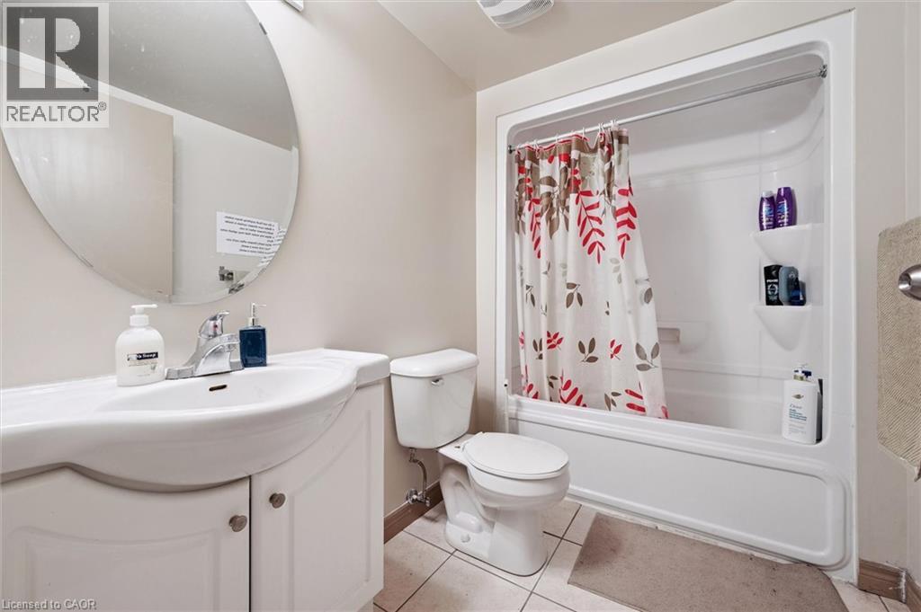 271 LESTER Street Unit# 203, Waterloo, Ontario, N2L3W6 — Photo 33