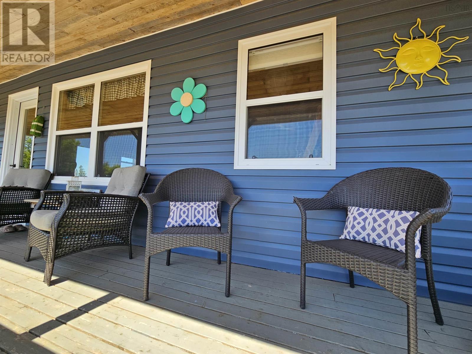 Property 6 of 30 of 4 Ridgeview Lane