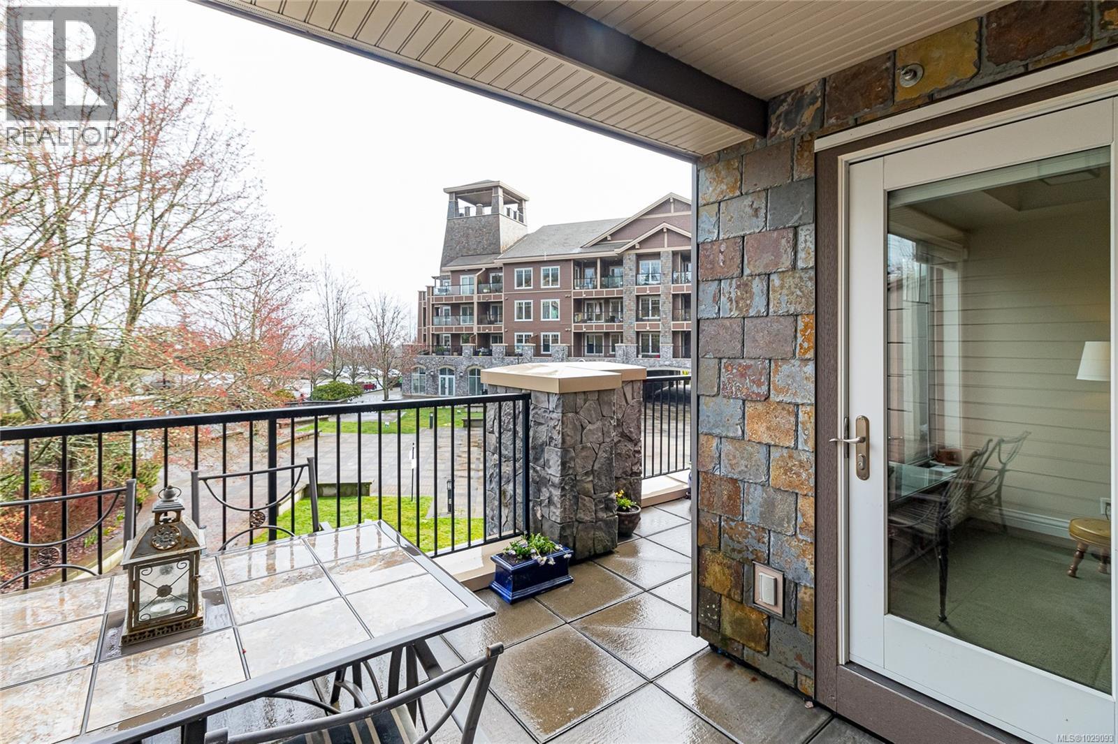 #207 1335 BEAR MOUNTAIN PKWY - 17