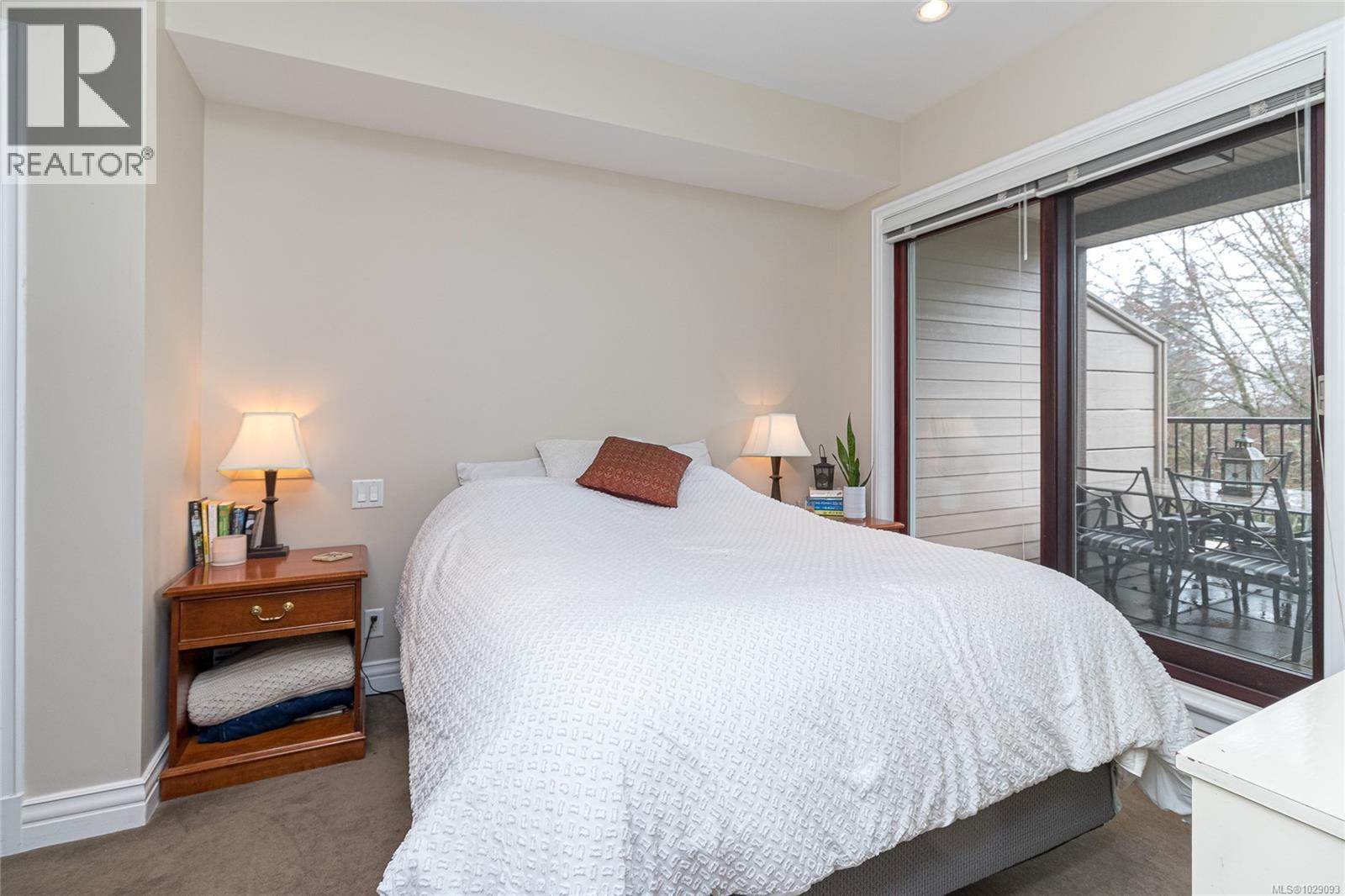 #207 1335 BEAR MOUNTAIN PKWY - 12