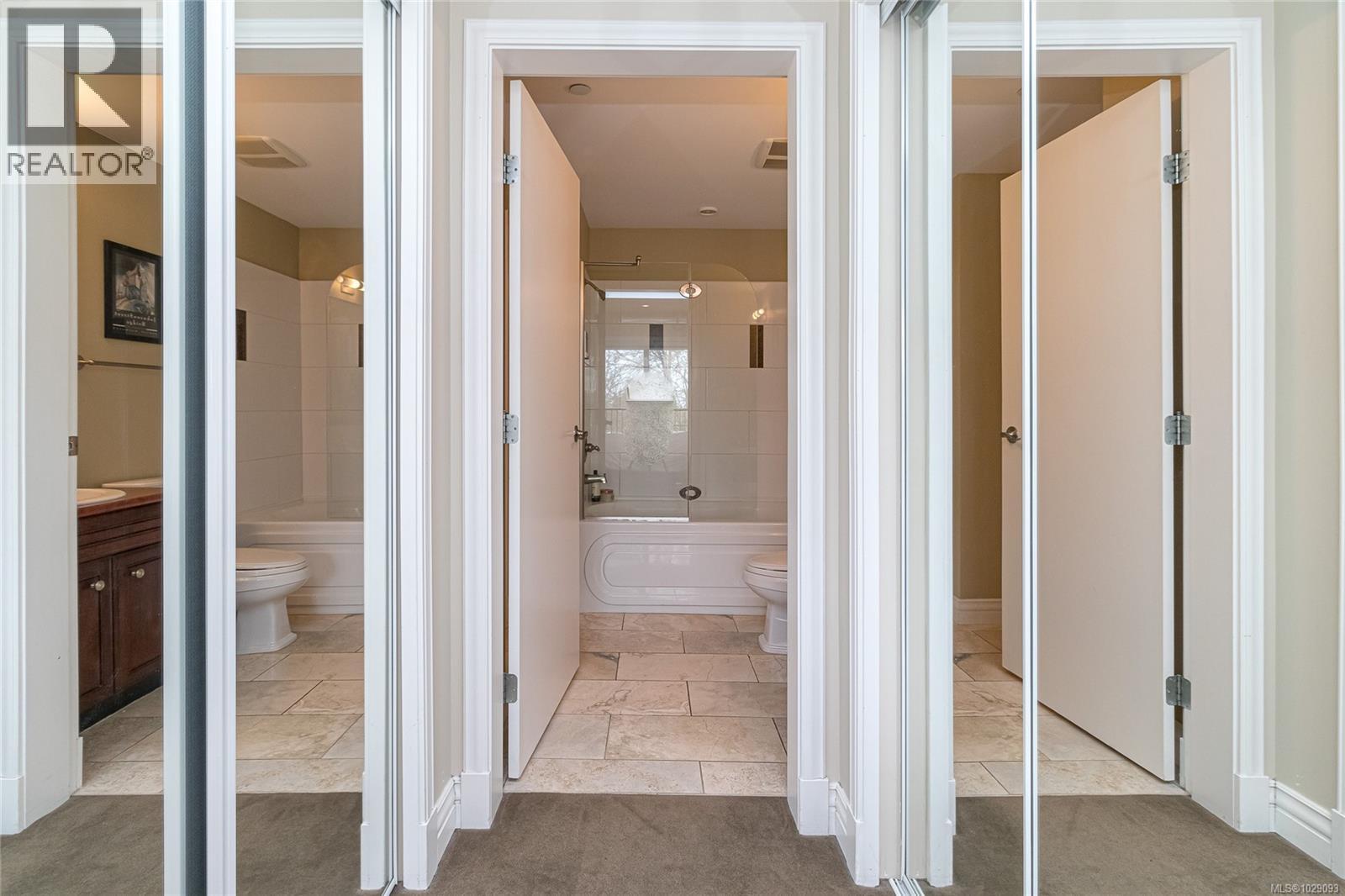 #207 1335 BEAR MOUNTAIN PKWY - 14