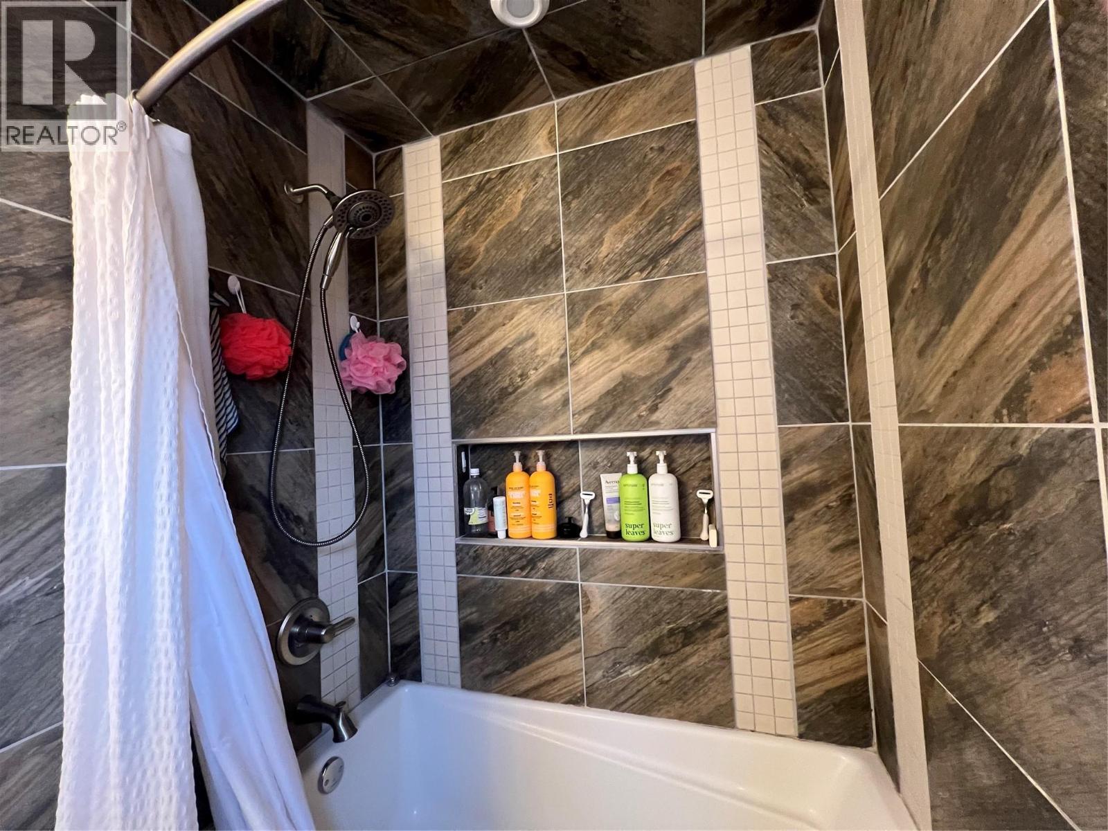 1048 Reasbeck Crescent, Dawson Creek