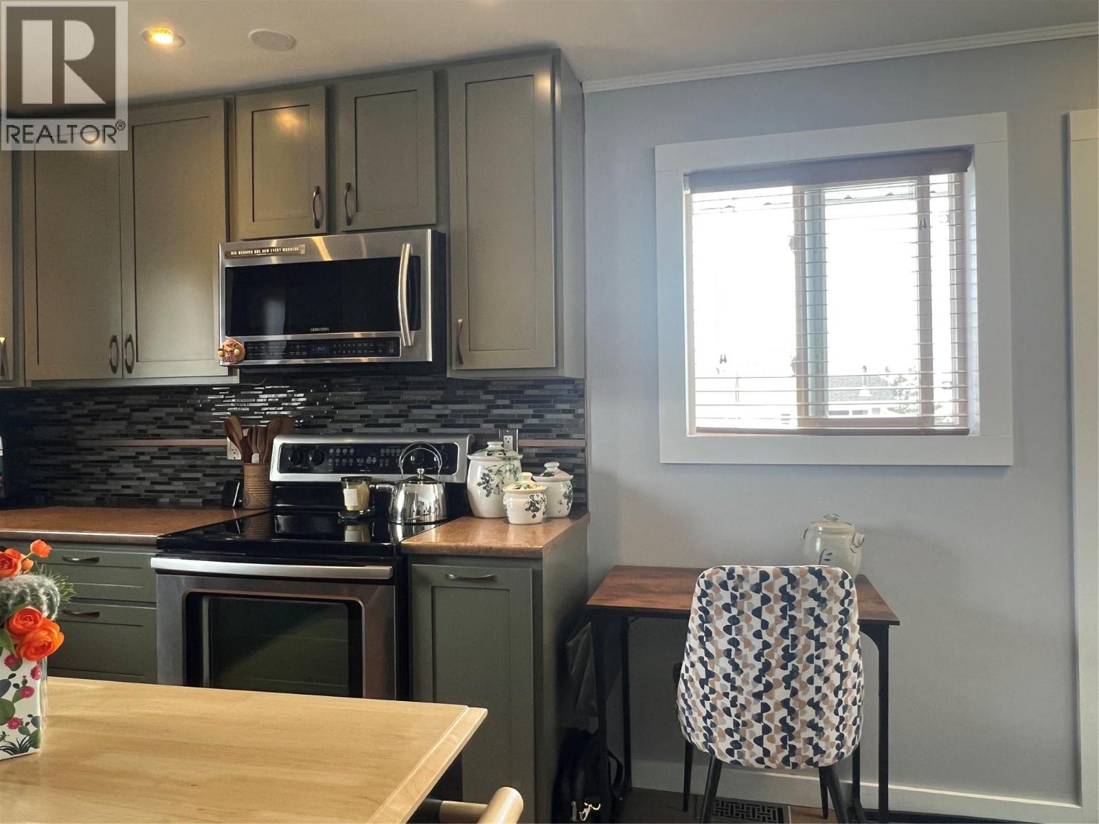 1048 Reasbeck Crescent, Dawson Creek