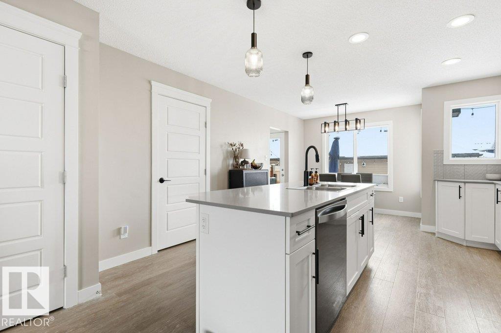 198 Allard WY, Fort Saskatchewan