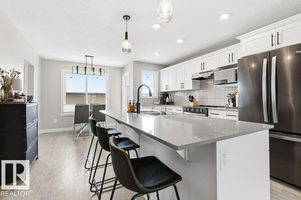 198 Allard WY, Fort Saskatchewan