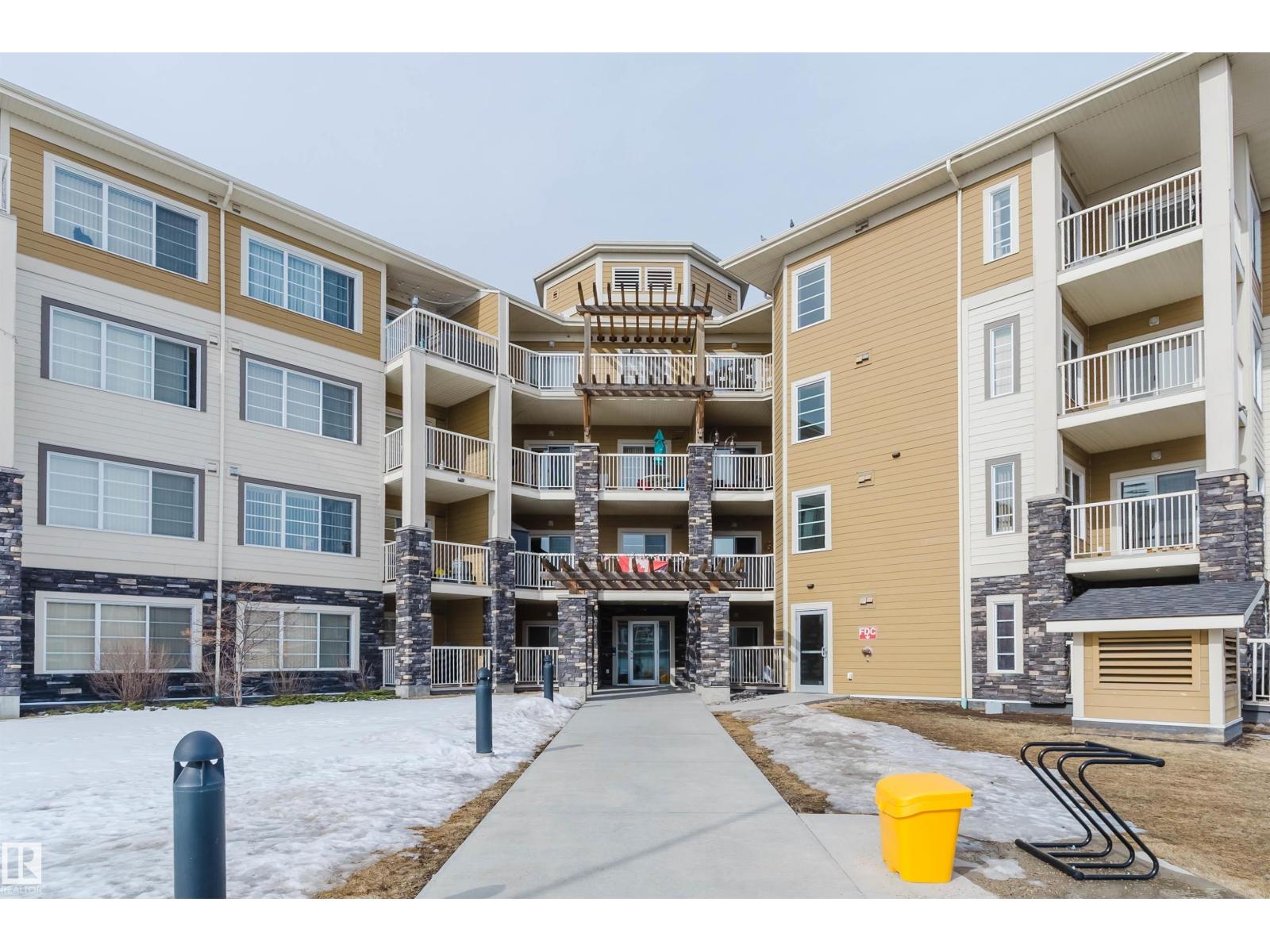 #402 3670 139 AV NW, Edmonton