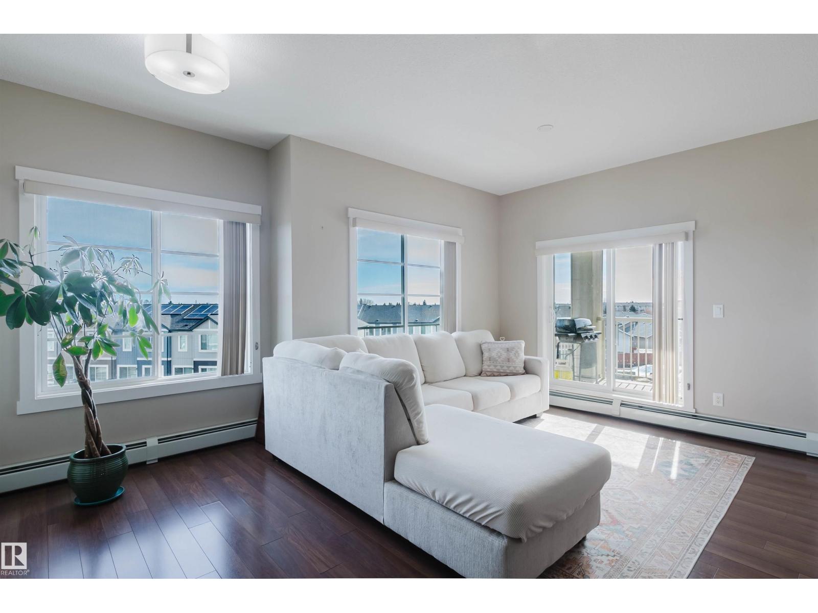 #402 3670 139 AV NW, Edmonton