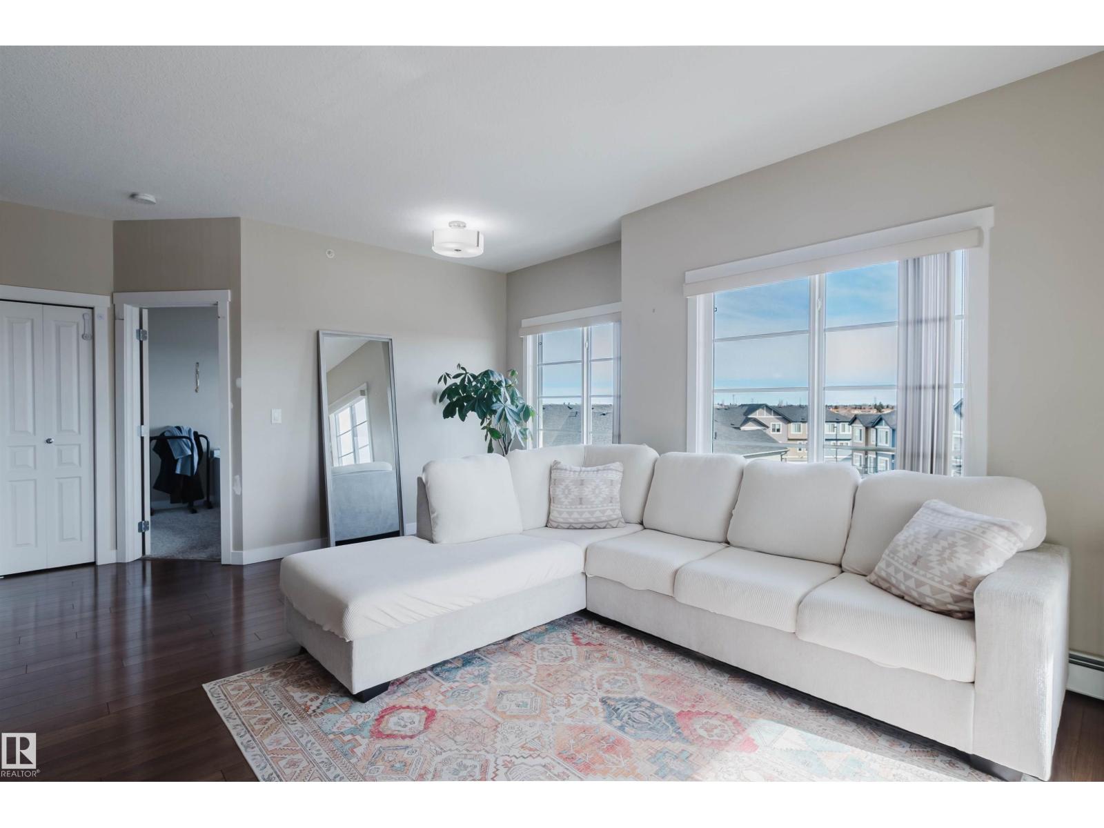 #402 3670 139 AV NW, Edmonton