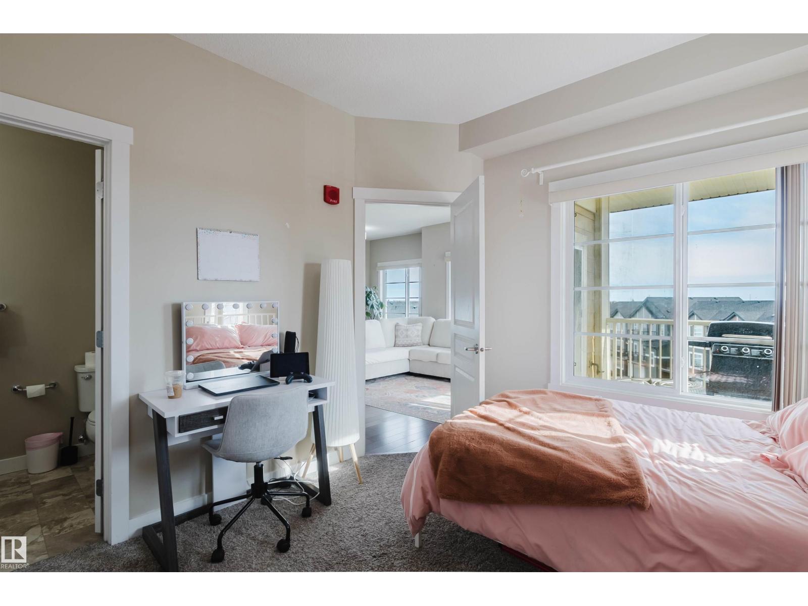 #402 3670 139 AV NW, Edmonton