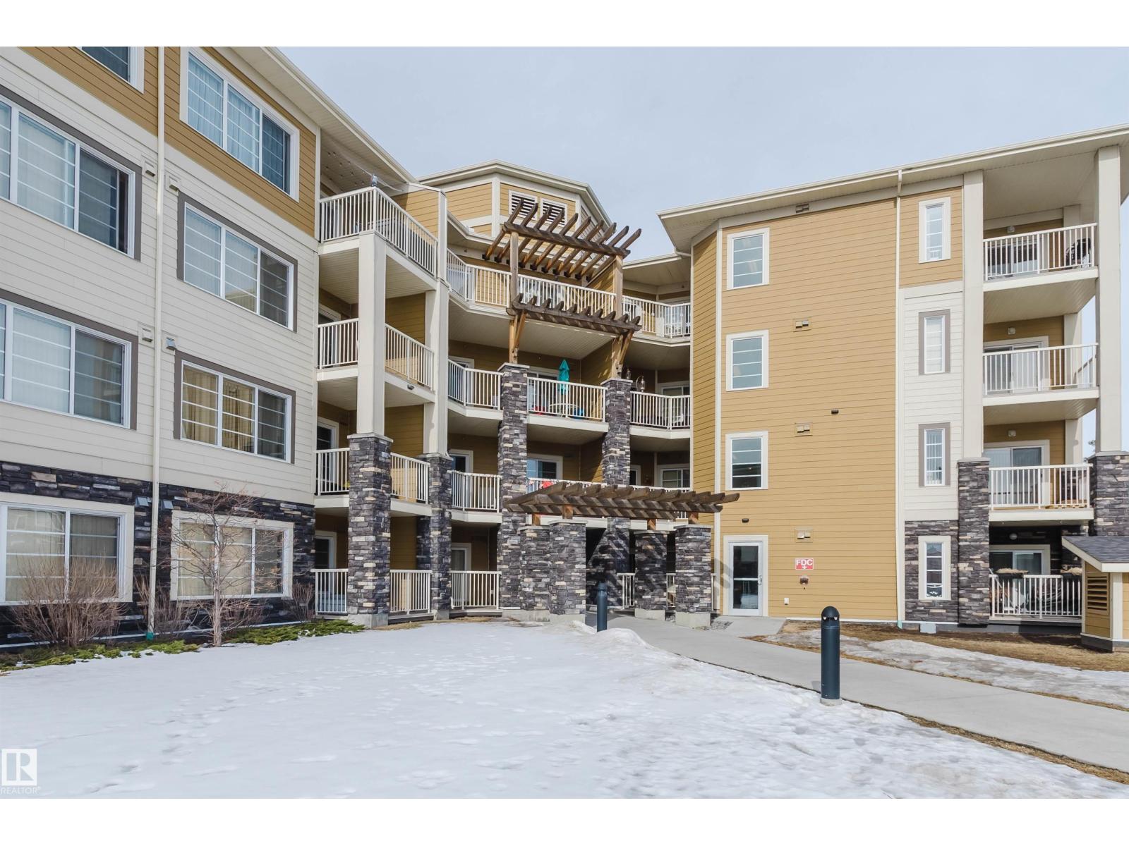 #402 3670 139 AV NW - 2