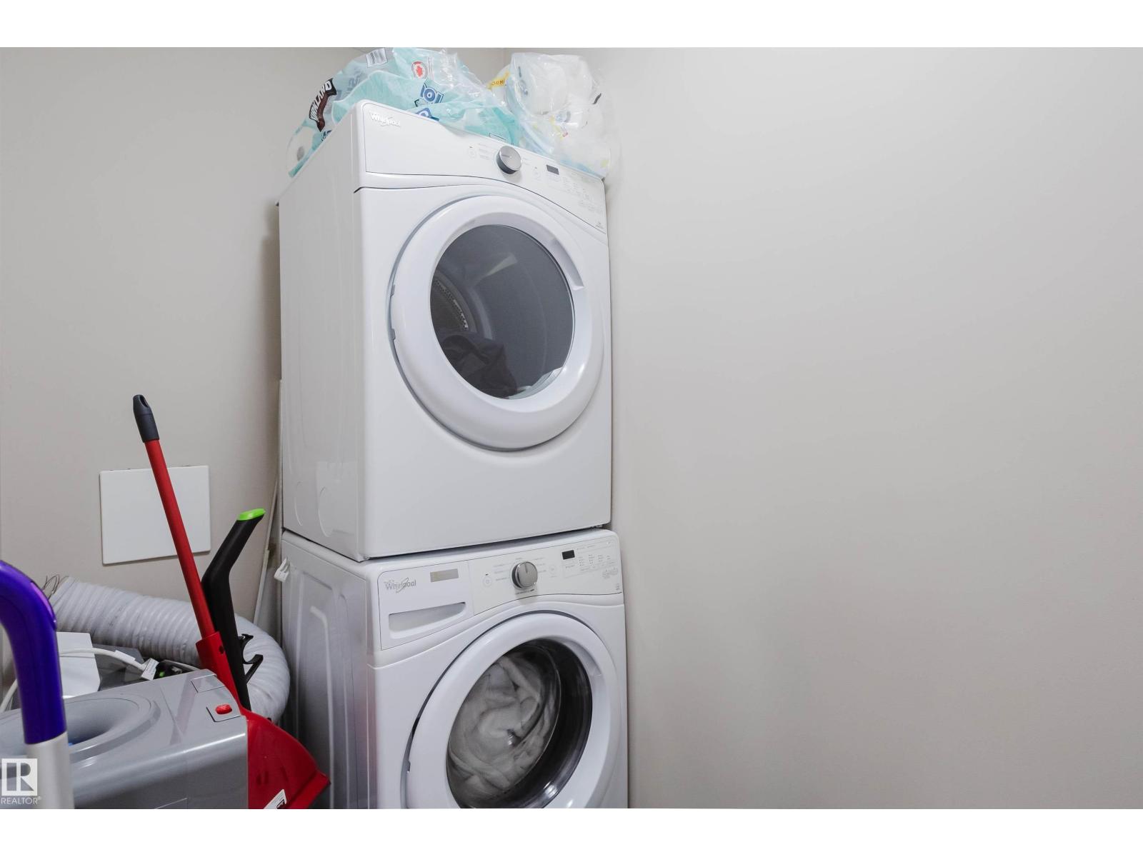 #402 3670 139 AV NW, Edmonton