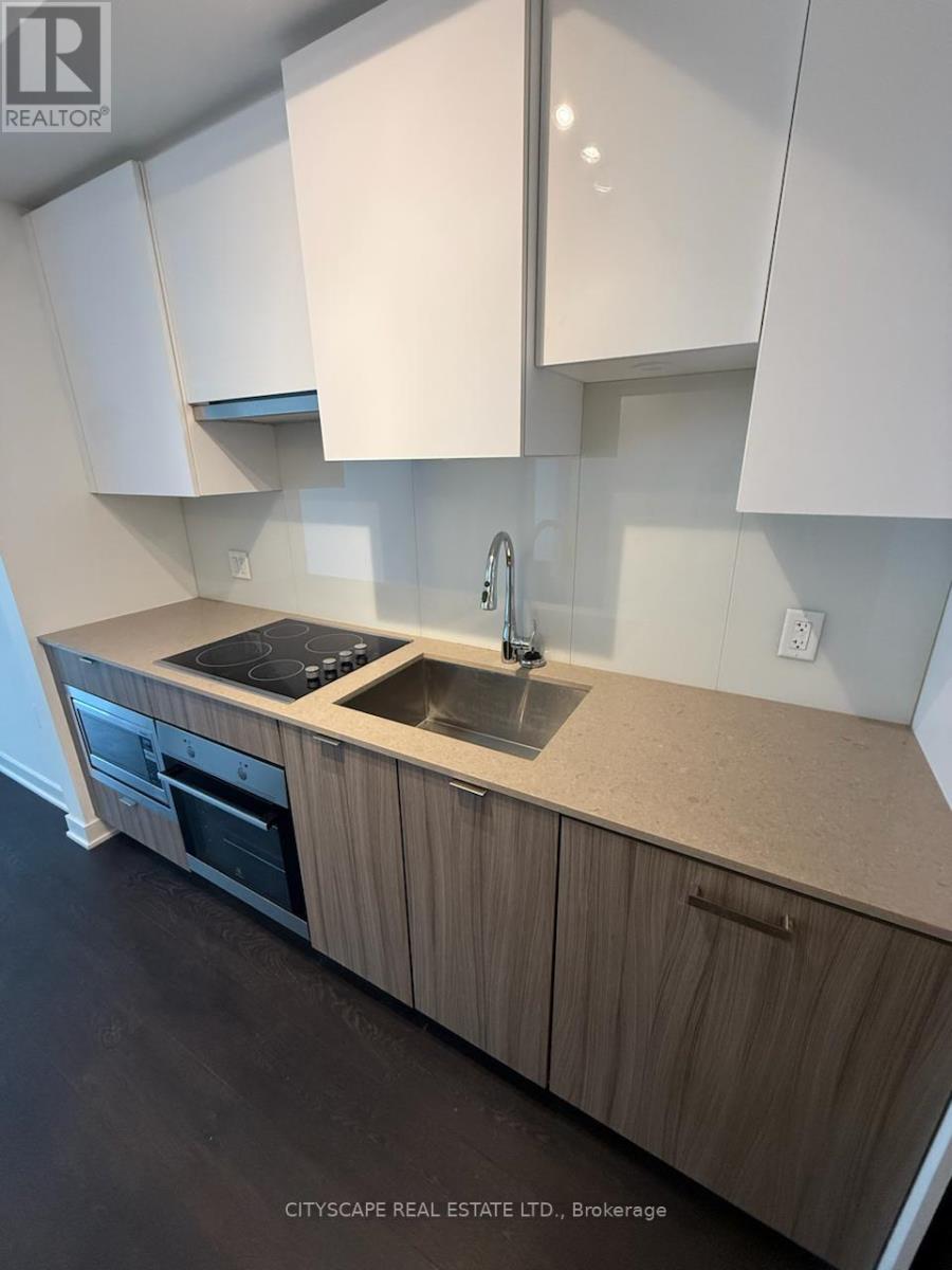 #3501 195 REDPATH AVENUE - 14