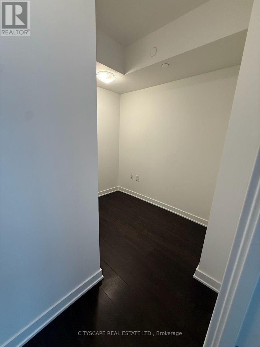 #3501 195 REDPATH AVENUE - 31