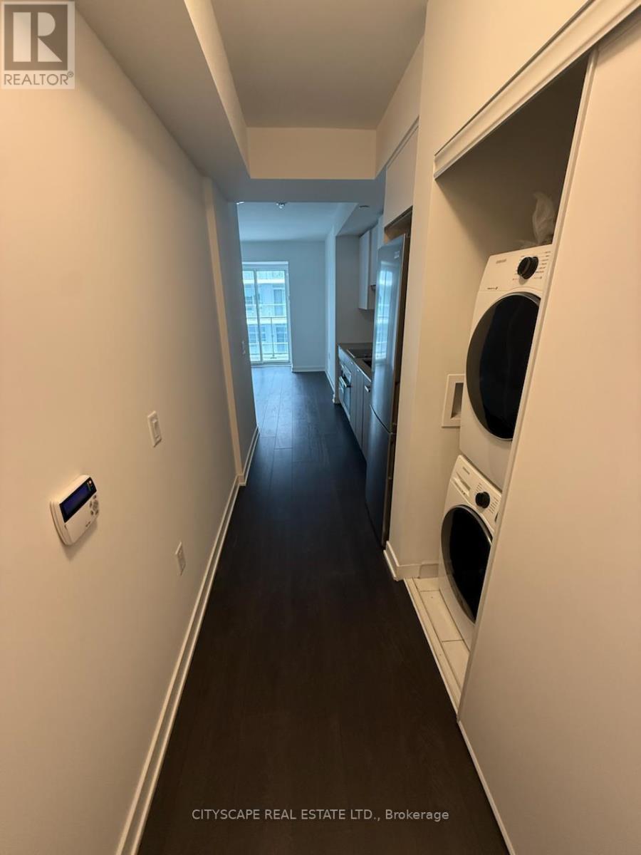 #3501 195 REDPATH AVENUE - 41