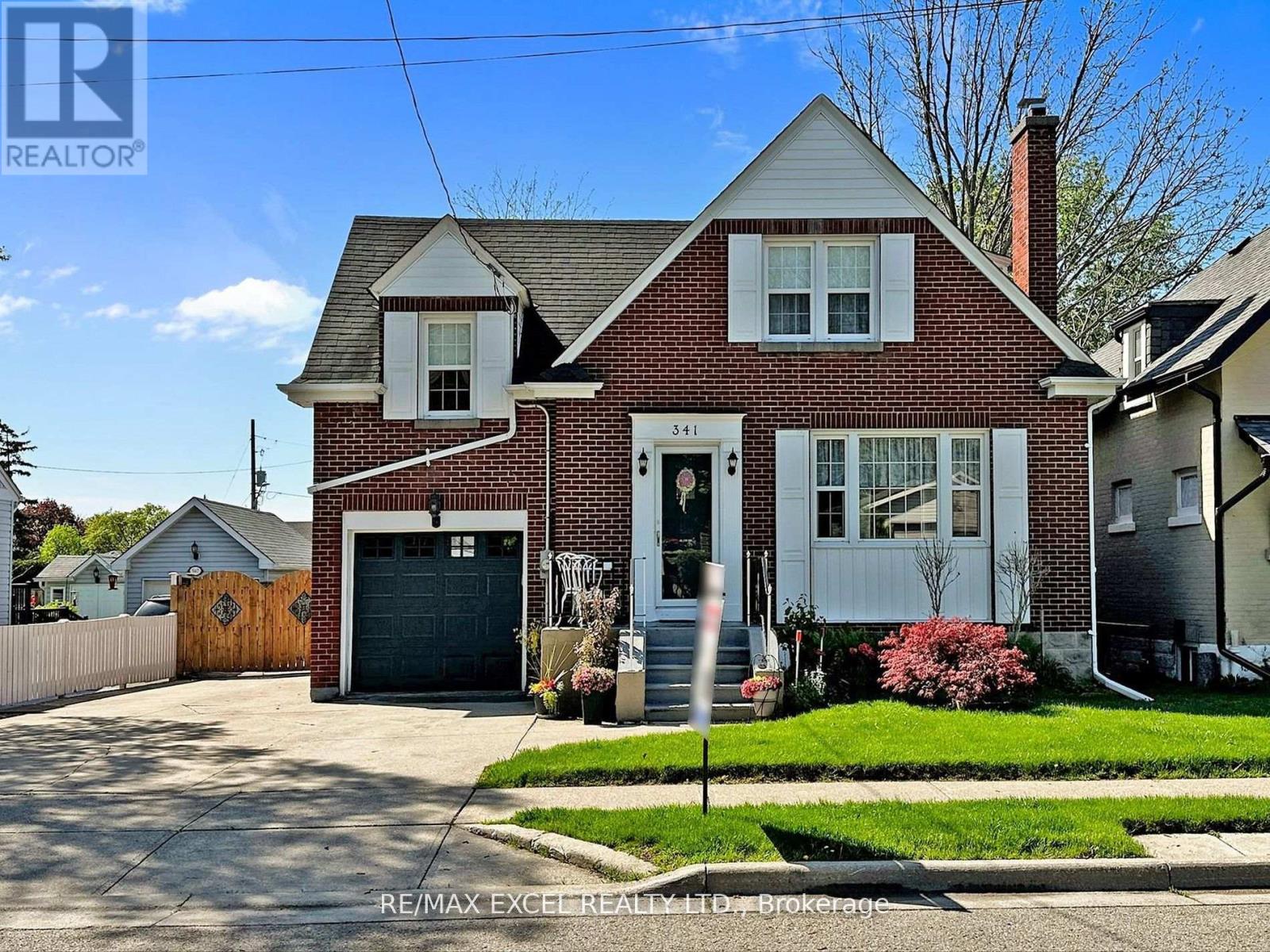 341 RICHMOND STREET E - 1