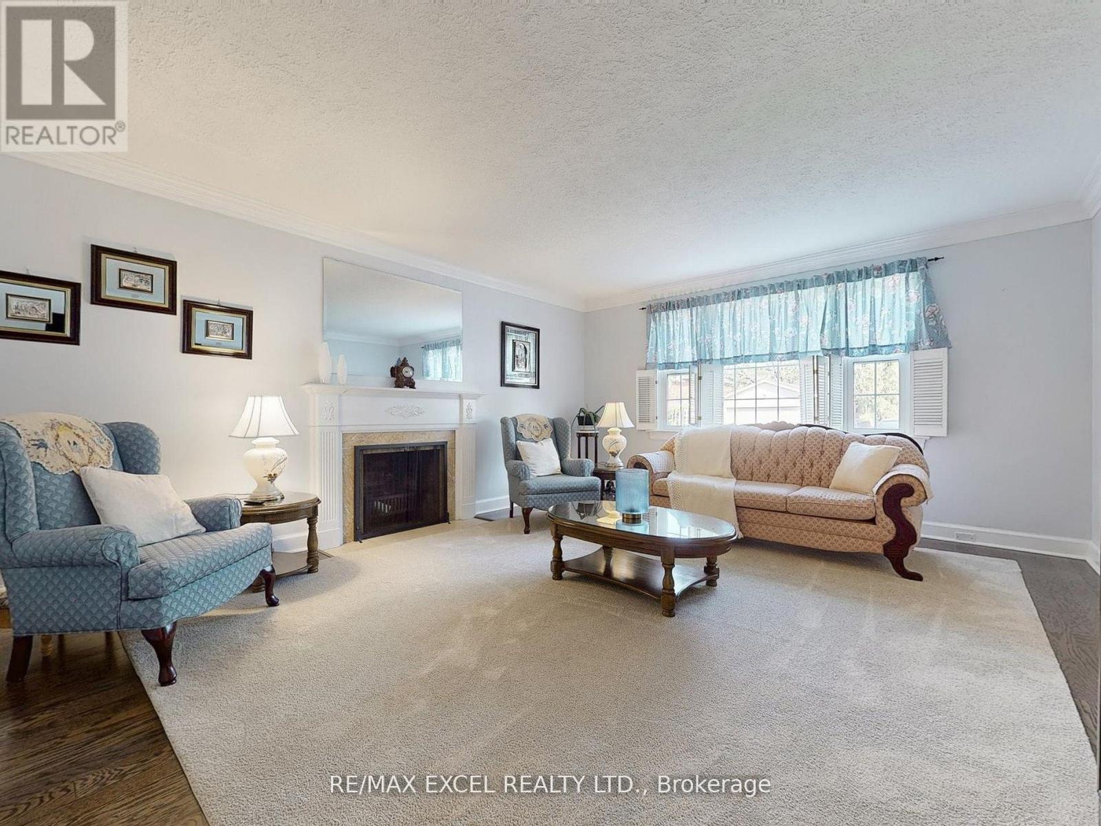 341 RICHMOND STREET E - 5