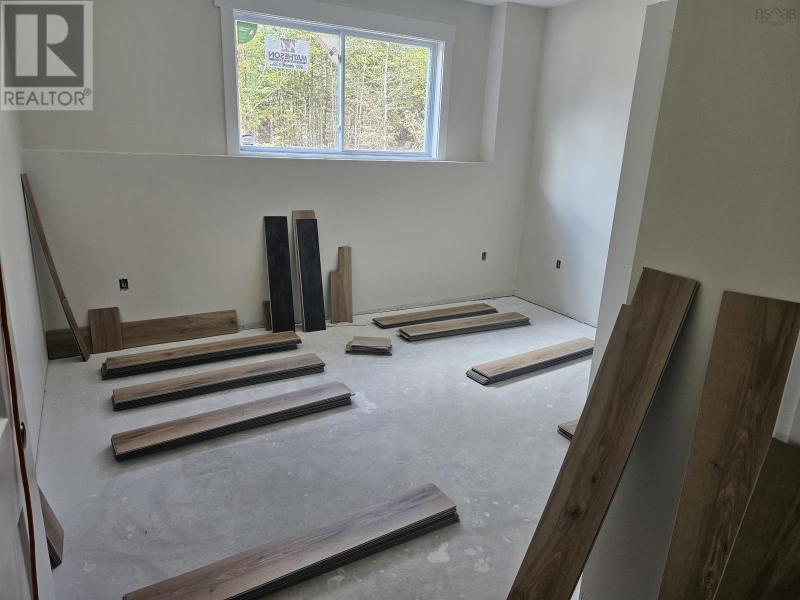 165 OSTREA LAKE ROAD - 13