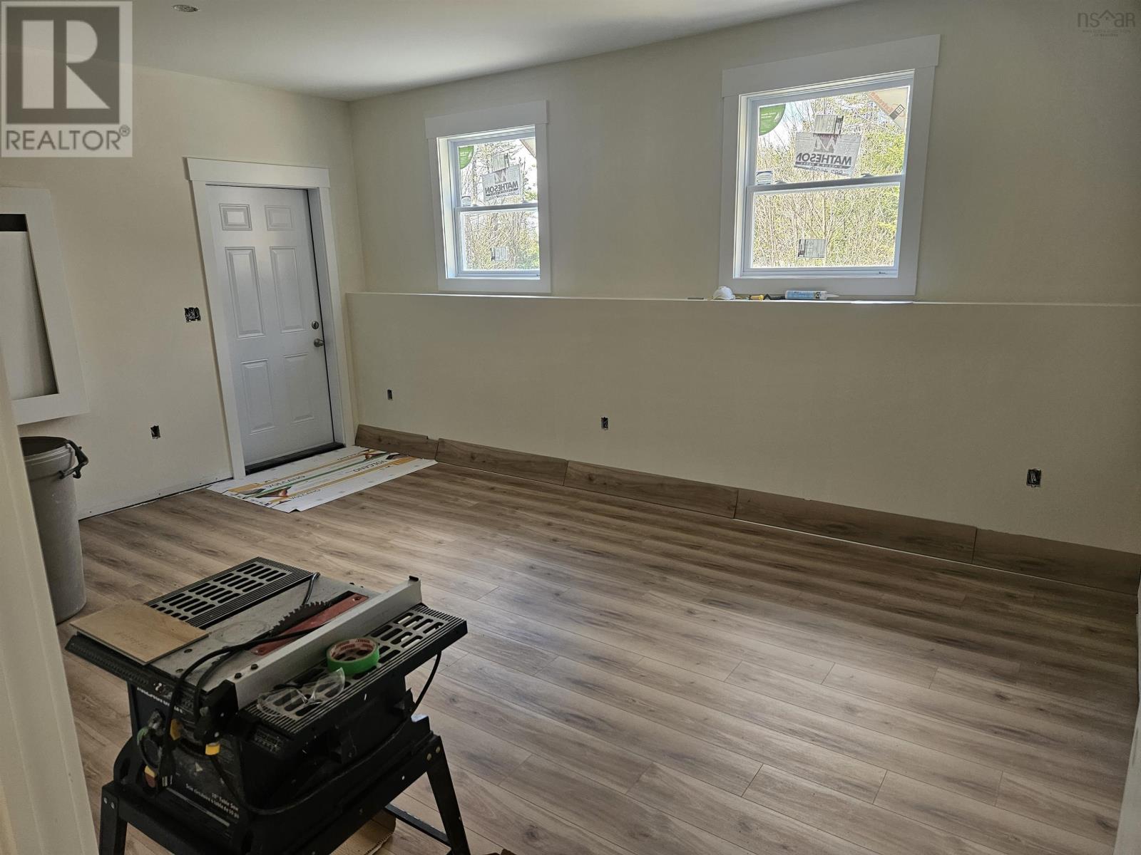165 OSTREA LAKE ROAD - 12