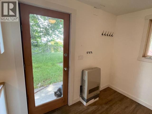 4635 FERNWOOD AVE - 5