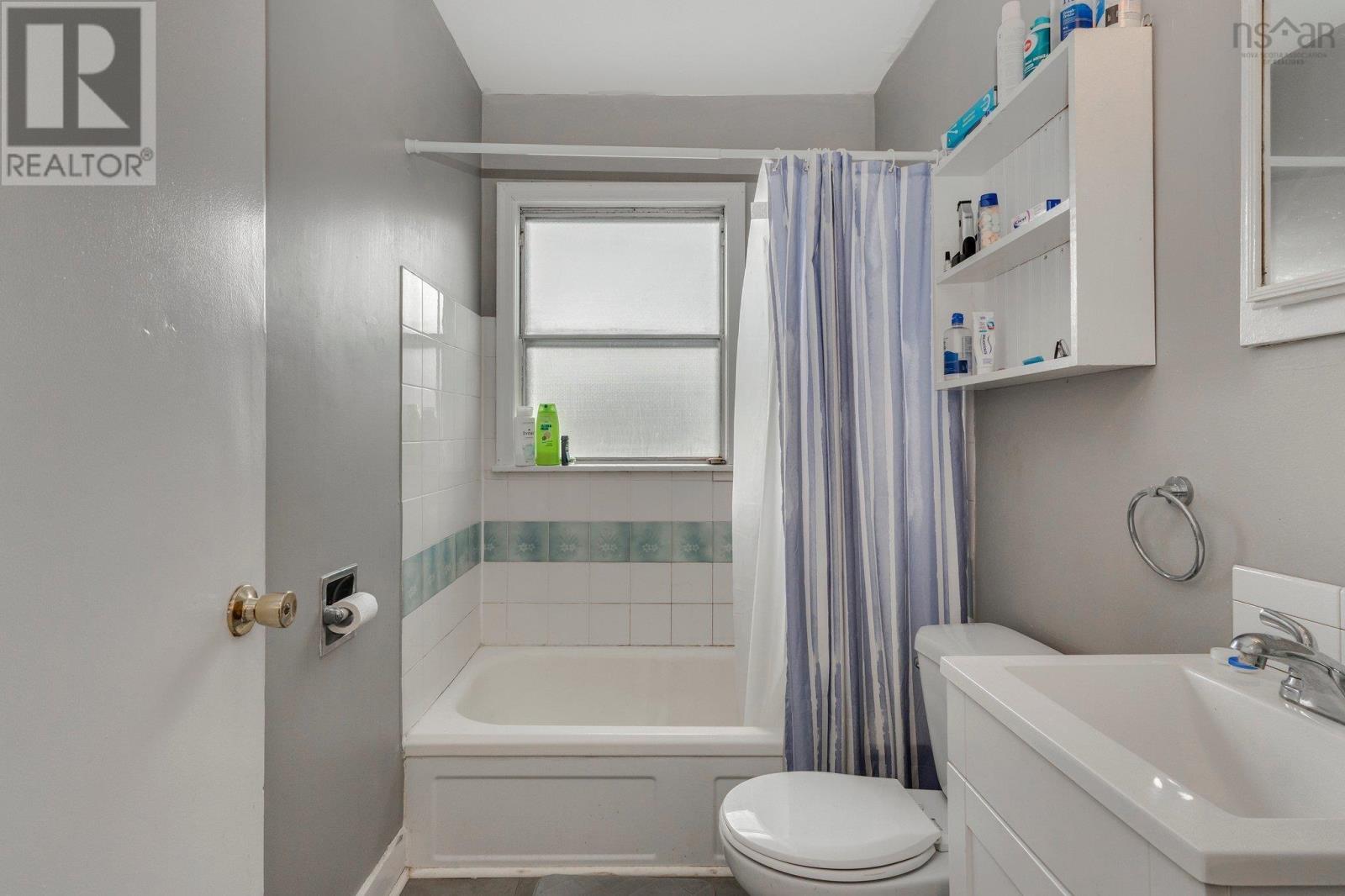 Property 20 of 35 of 50 Raymond Street